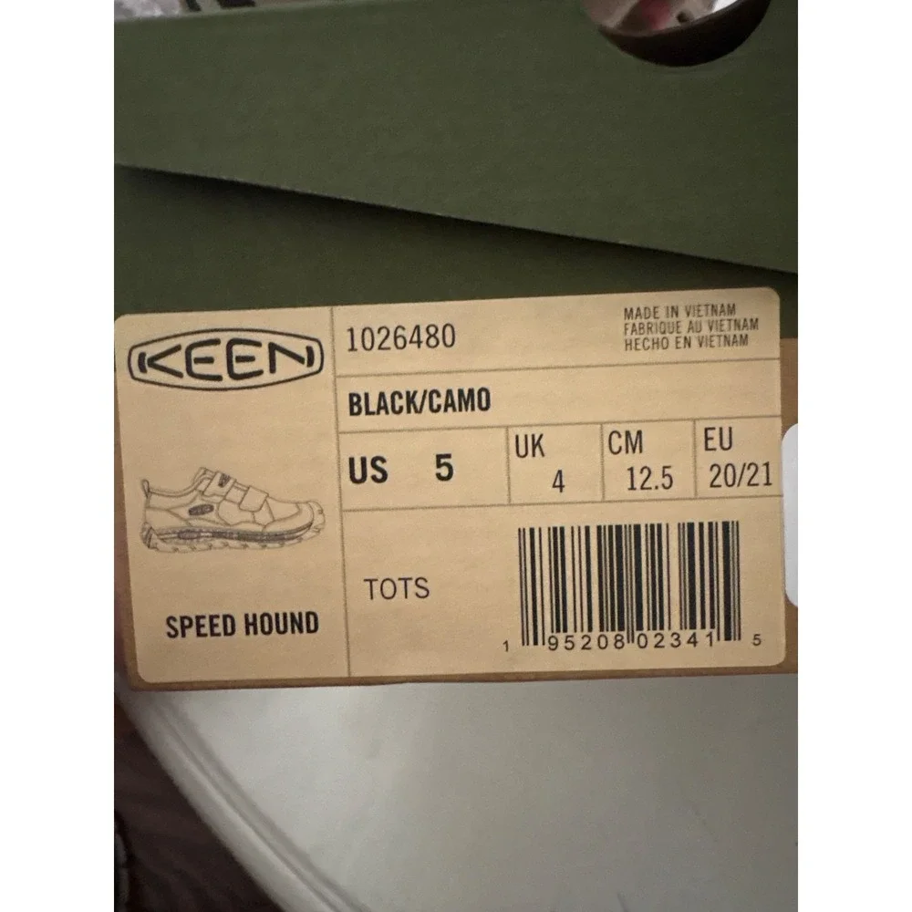 Keen infant toddler boys size 5 Speed Hound tennis shoes outdoor play water NEW